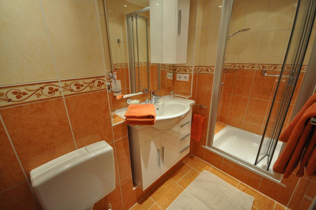 Hotel Restaurant "Athen" Münstermaifeld المظهر الخارجي الصورة